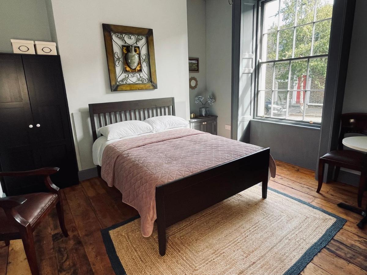 Old Dublin 'Four Sisters' Villa ภายนอก รูปภาพ